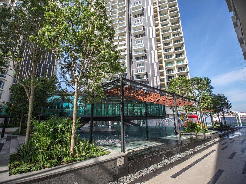 81E70F5C10E59188D6C2367B2B580B0C