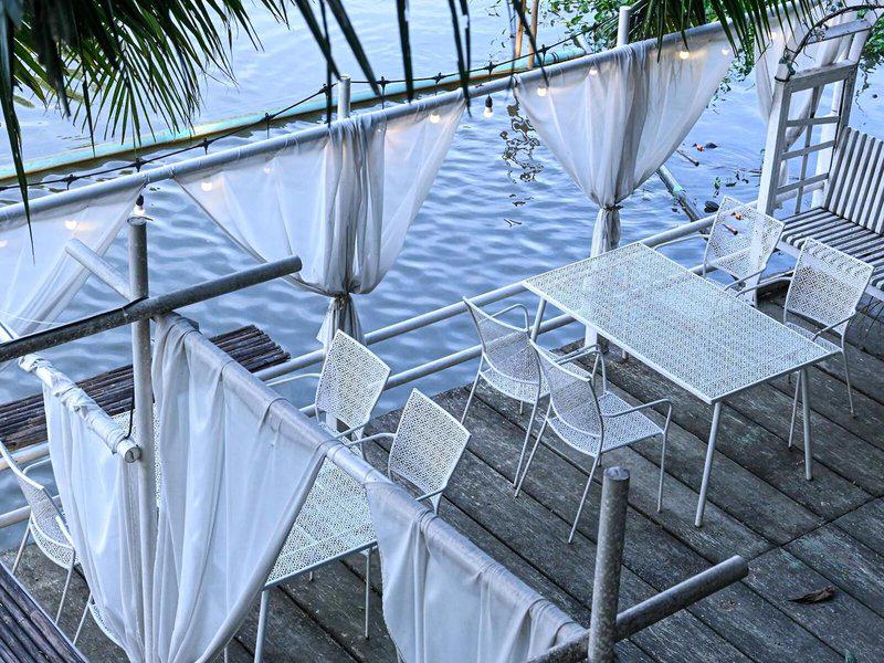 EBBC1BB99001246A2F881879783D856F