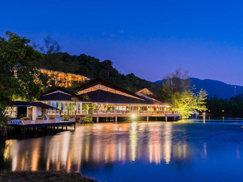 9FB2AC3A3A9BAC7A09C3596CE98907C4