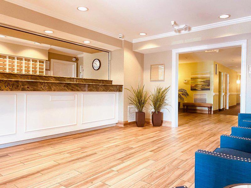 BD17A3C682478C1532FAF9D576D09B83