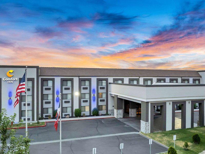 6877915EF48FABE98FBE5429F559A22C