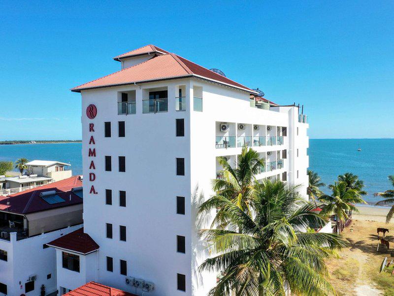 826DFB816F963B45B00A1C5B9E1F8421