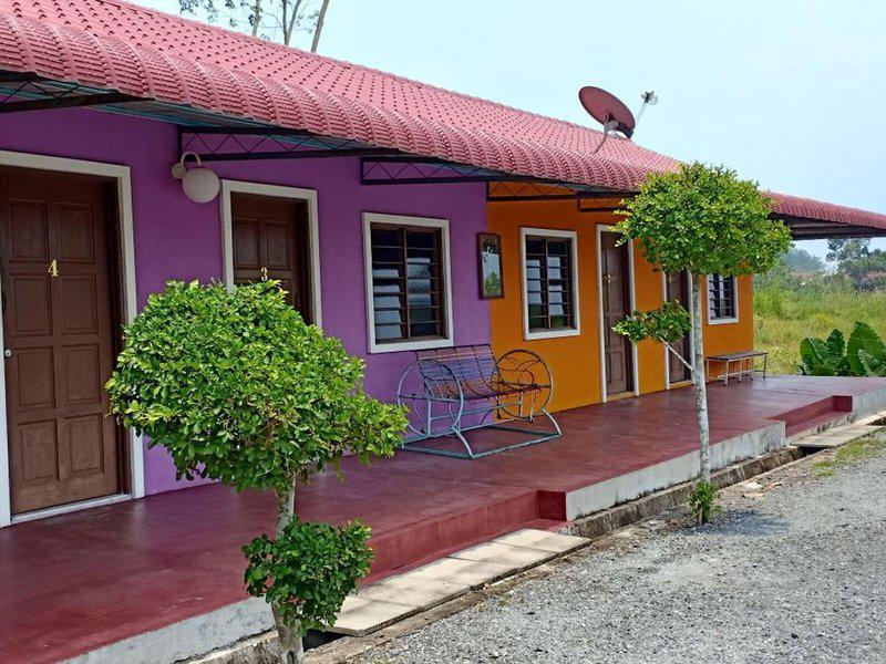 4C9B85928688C2B174D76F9A28126D8F