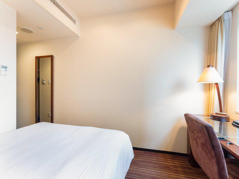 6CB1D2CDFC328E7AC4CE2E28AA96F826