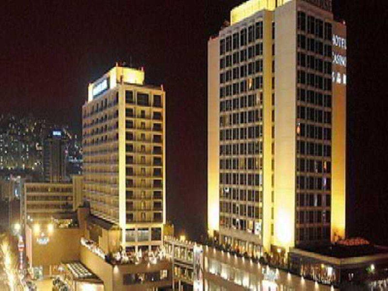 D684DF634FEF6D28C601BB25D6D7E781