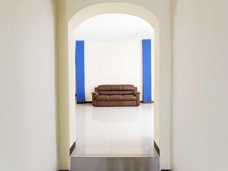 DB85EEB8B4CAADCDE365AE5B94E1CFF0