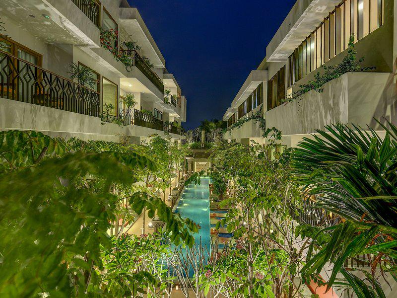 FD7BBD028FD78E40E41D34069DDEE7AA