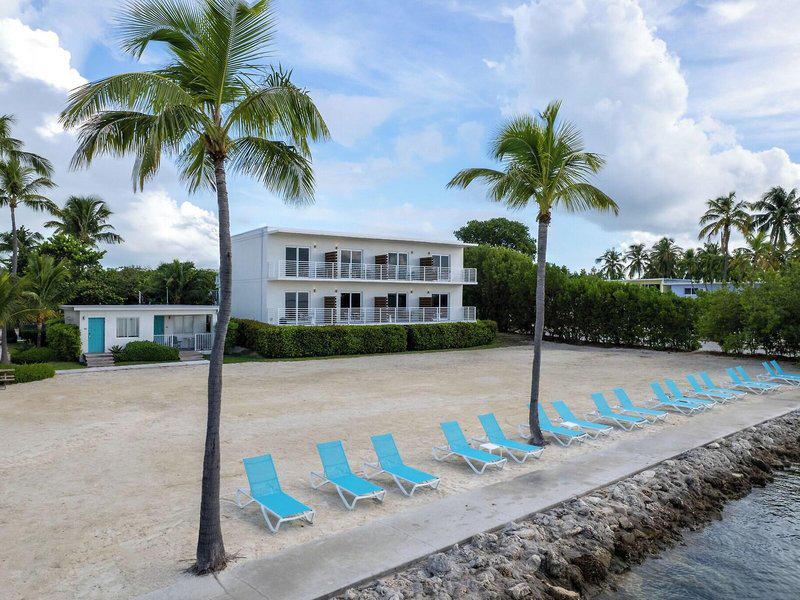 9E64EA5B324ABC098596325B31C5304F