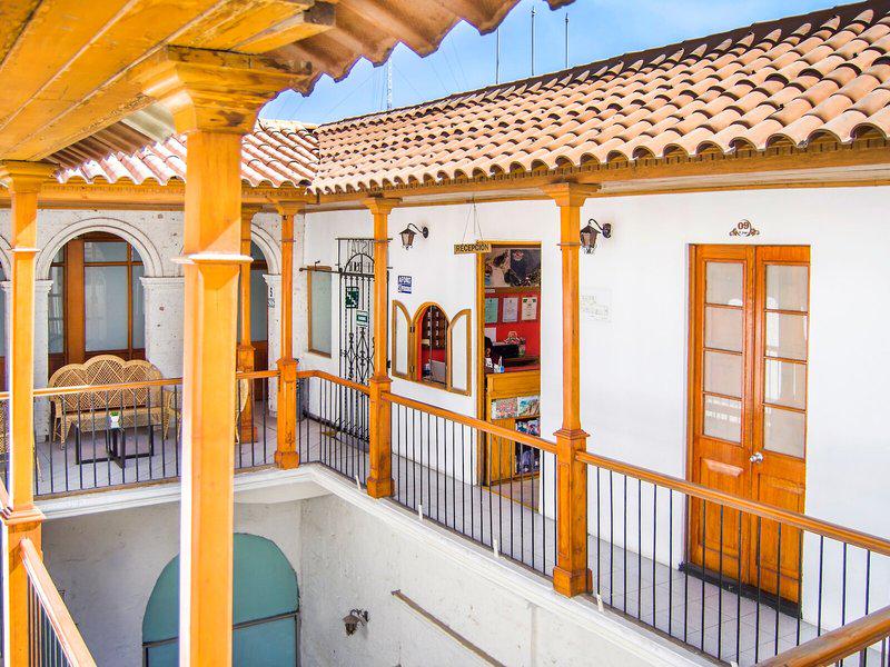 5FF301CB553B5D6109312FB2B0D8DC2E