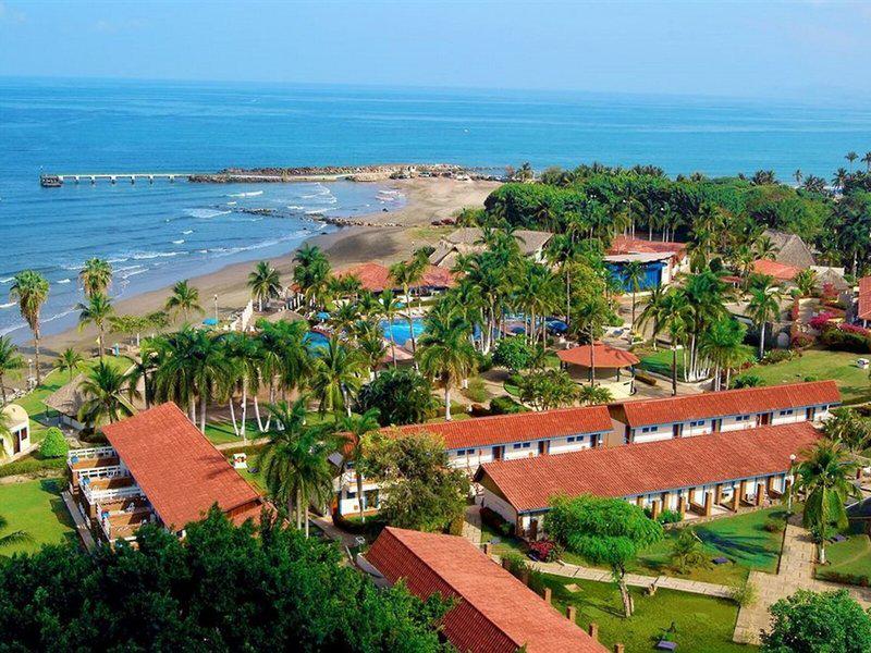 AC2C3033E575CF5B1E9E268E6F14AE7C