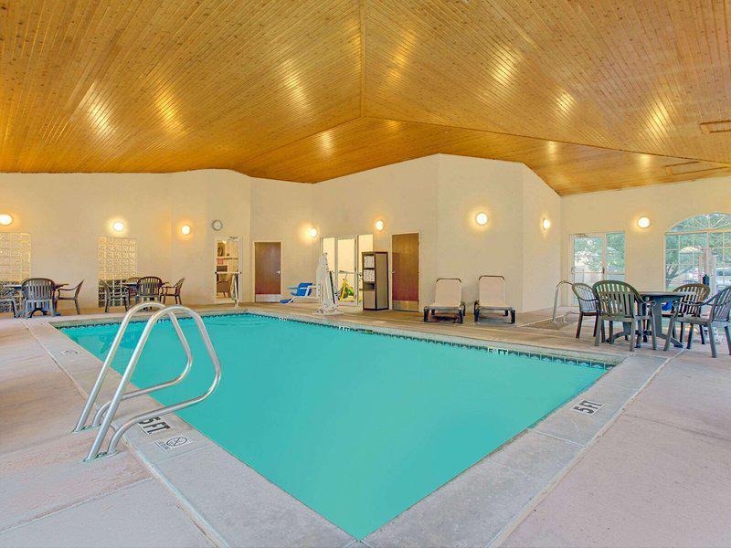 450523BDE48CD641BCA7771A88F940F3