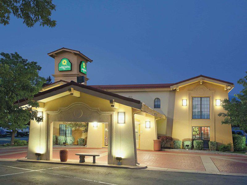 9723CFFF1B75E6297B12276E2CE121BB