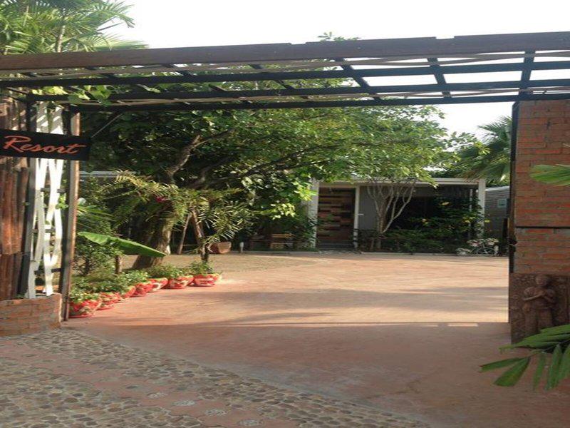 A3B382DA7DBDE5D9B0C11BD1392A42DA