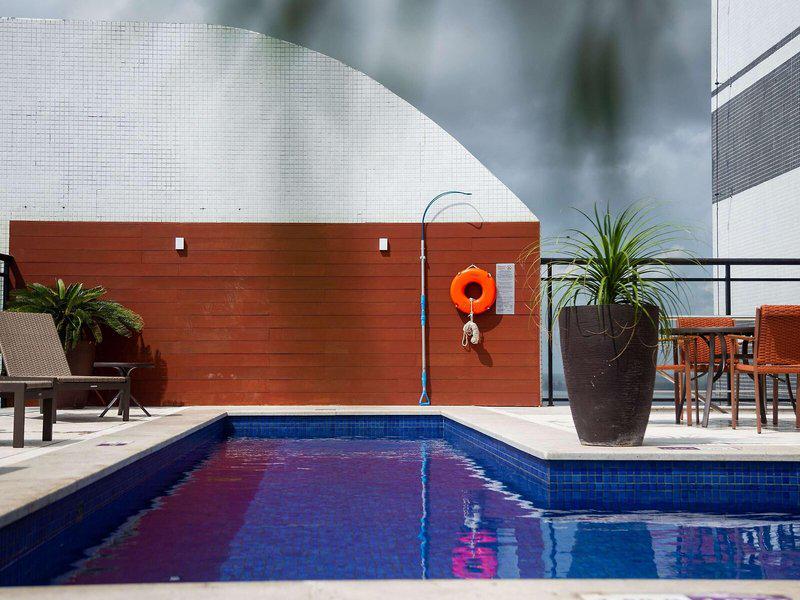 146E1F89CAE9A8BB21D156A42A36A842