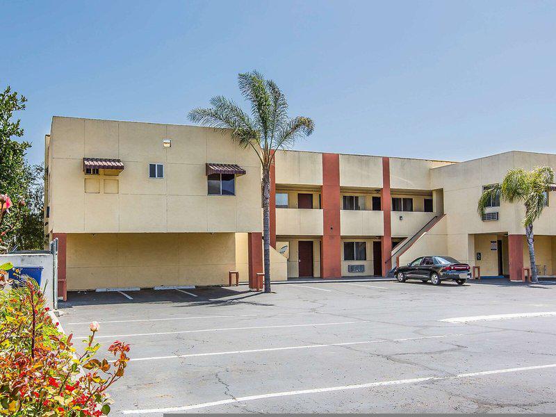 809E992A60D8E4BF07ADBC8115E72BAF