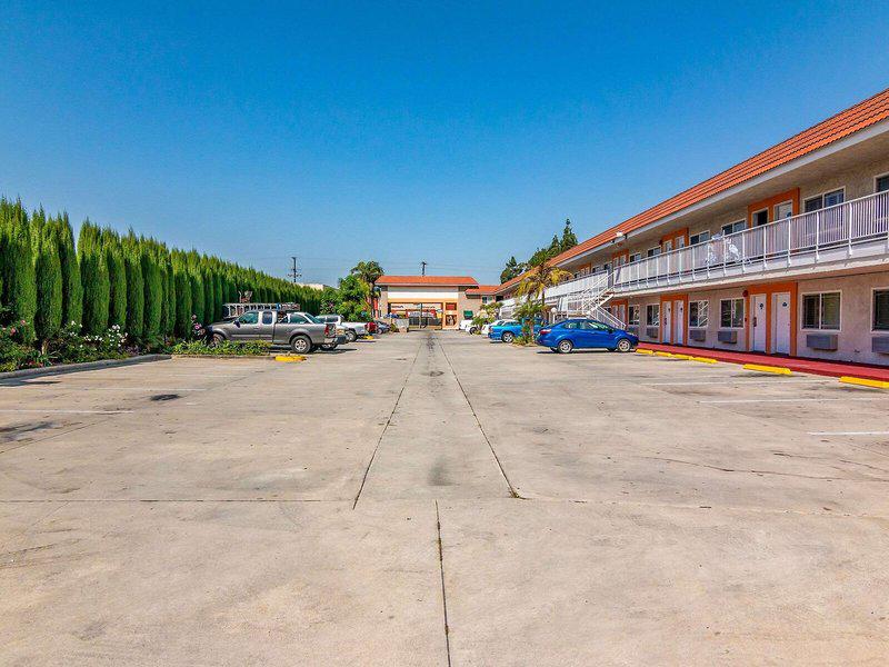 4F805B954A80BF1C020B462A6763053B