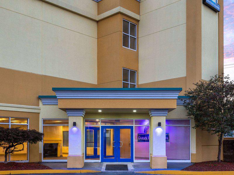 36F89BD79ED3B3DFEAF3FBC31E344716