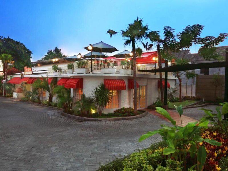 A77244EF18B49E2D23850325DD423868