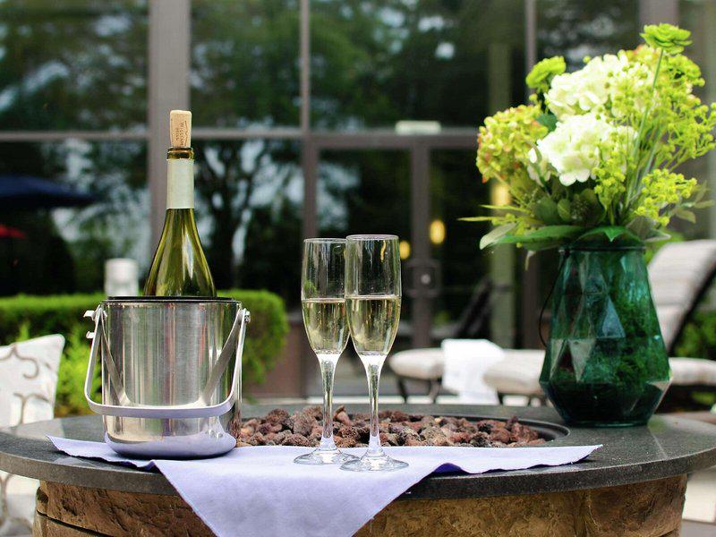 C28D4673DC2B4DEE9A62451724F7710A