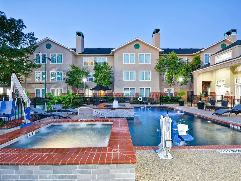 78EC8DFDFDC2335AAEBCA23F0B3328CA