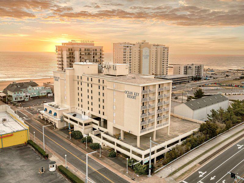 EF60C2EF81255DAEB7C2E5AF7E9A1AAF