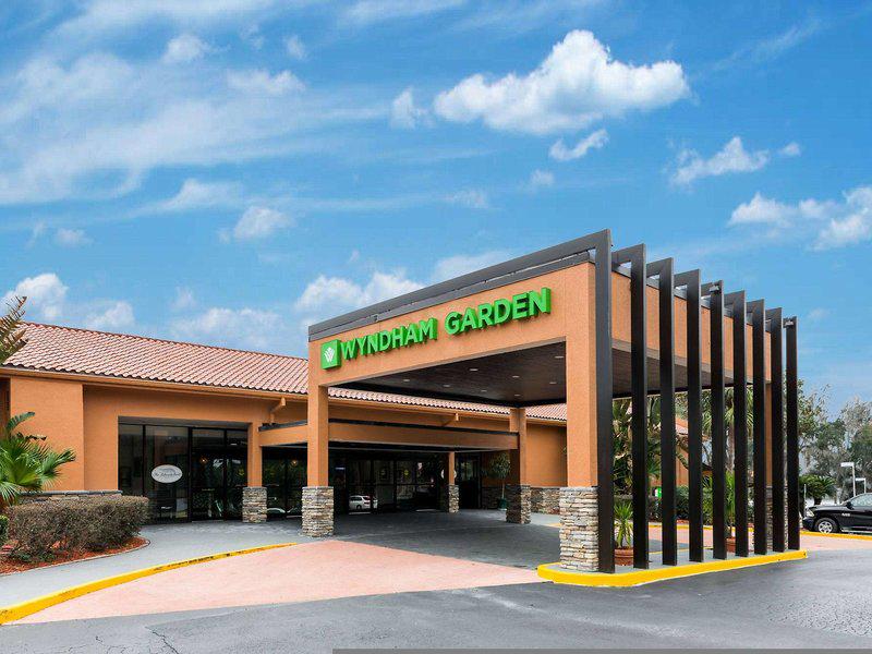 D06E08D2B7740202F4A41EF8521922C3