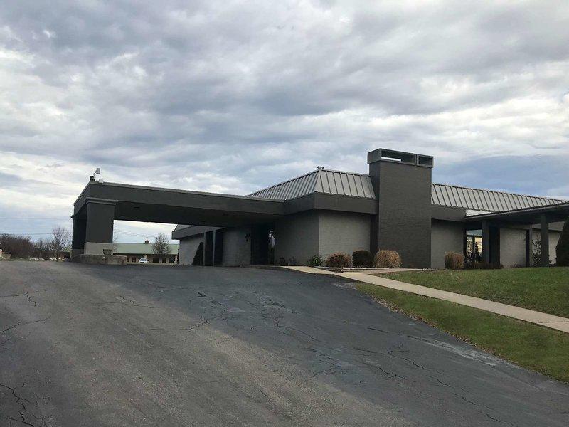 780FDA9B221FDA14FE9EE83F57DAB641