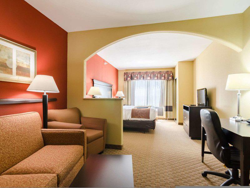 F0BBA0EBFB713F971BAF267AB127E5C8