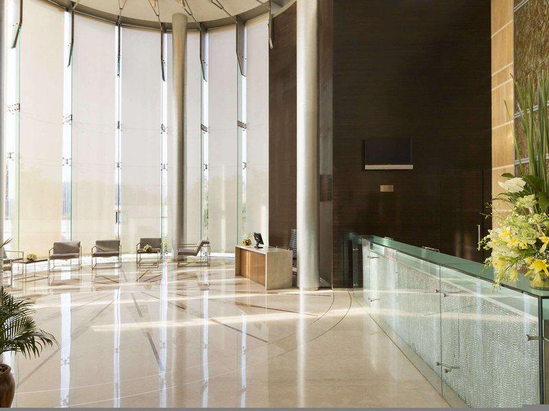 EBDC4806F32D5A211CEB8ADCB88CCDDB