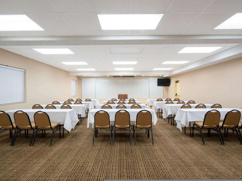 B028702D6EB8679D4D9F2C3DE6D0D56E