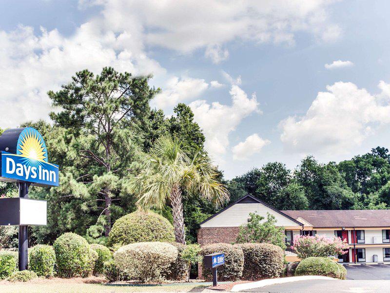 228560B8F26E90016206B8185064588F