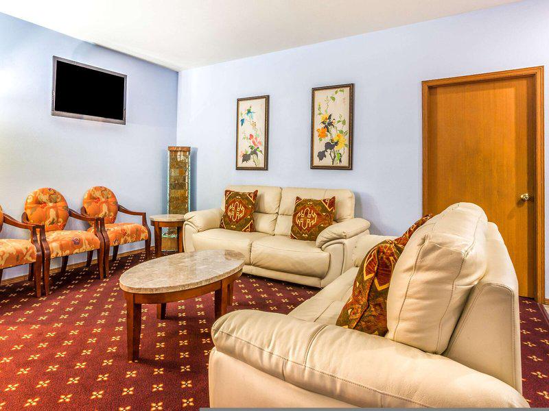 C242A2D727CBAC558CE799655A8689A8