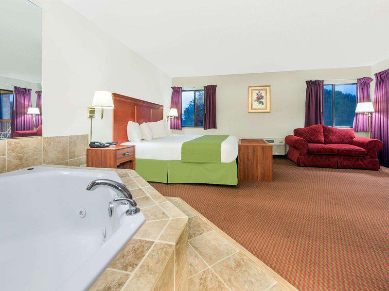 FD81026E2AB1A8868A3C4C11A3DA3F05