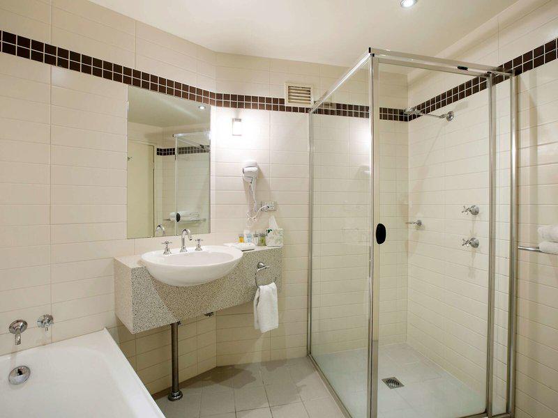 5BAEFE03B8F8ECEE02E38E614AE78BDC