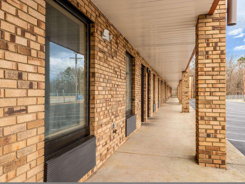 CA7F64F4EC2E85B570DB3A171B1BDF4D