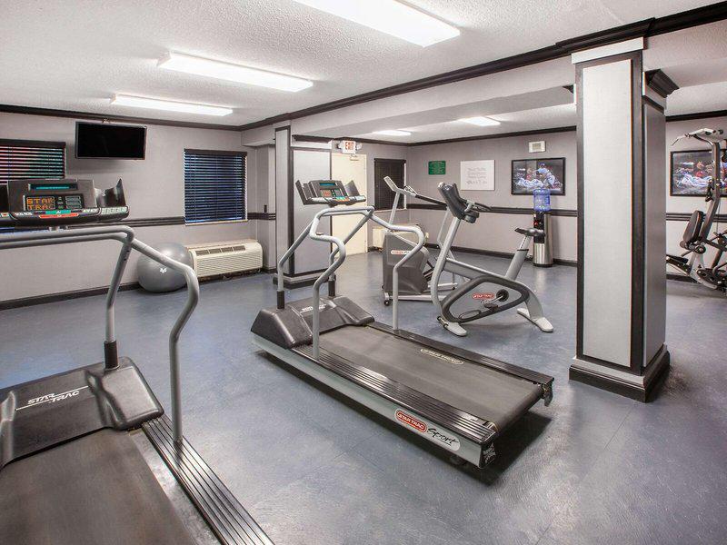 B3AA52E8033C1B5DA6A86B76F810AEEA