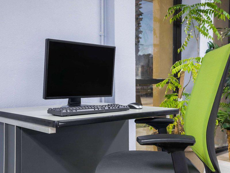 FD2B862E093DC734C9BCA554BCEB7AA0