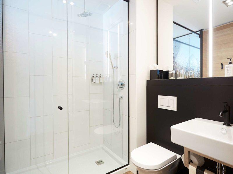 E23B77C32F4535A6DB45545C7E2D3086