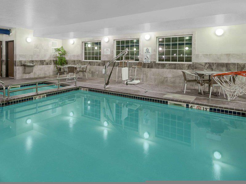 C6C19BB1960117CAA5DB85A732A74CD9