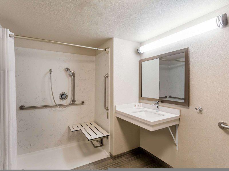 DE4638FBF91B90E0A26A153D25B5E197