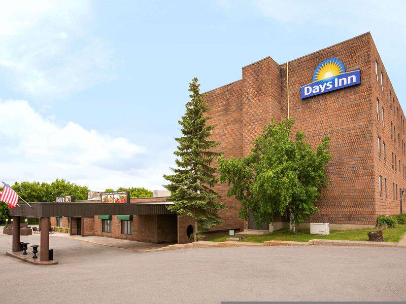 99B6FA910B5F9332EE6569E841927015