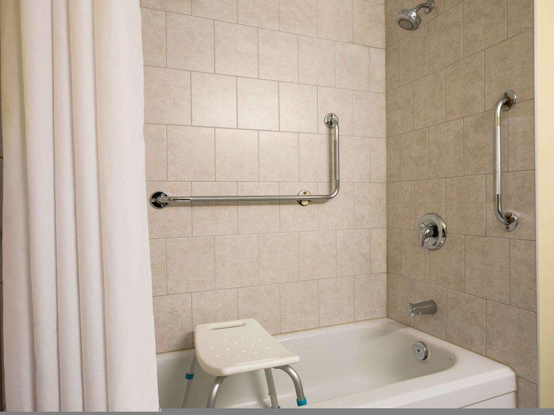 E09169228BEB5D3EDFE8D22EAF3897F7