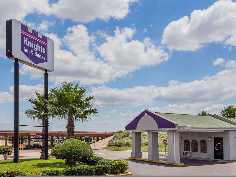 68708A13A7A3A7EEF0FB4B5CC1BD84F3