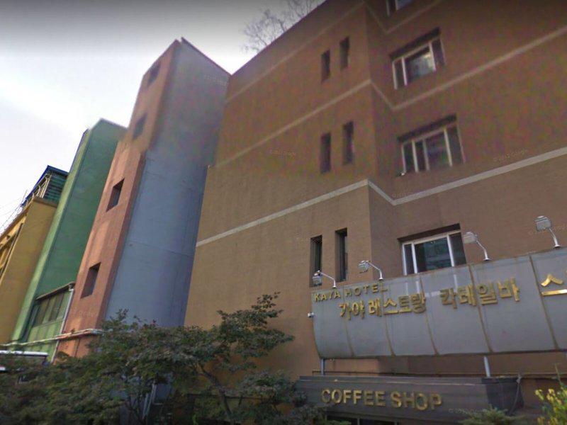 27187DD07C0D910E45C0C5326B50F99E