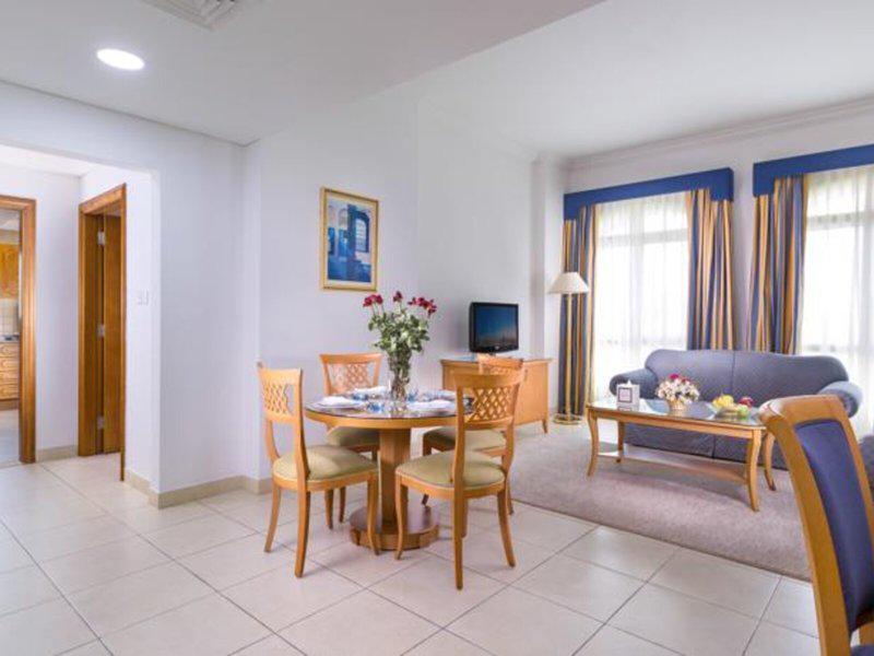 550984B378A73AD57C2B94ACABEAD929