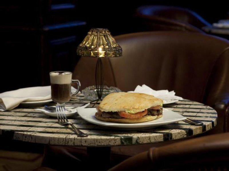 9A6DEF9E7C17B58864CE8ACA5B926026