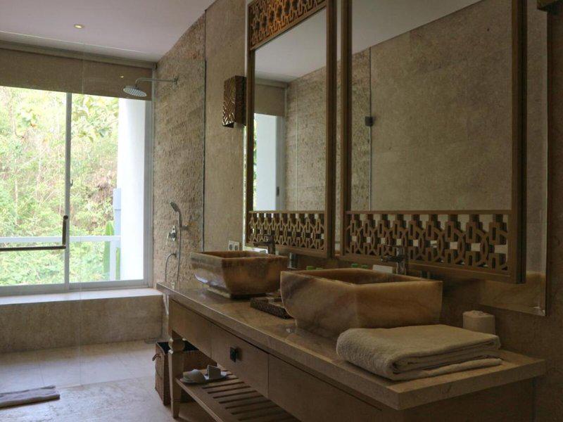 2609A069256B2EF246FFC8477265A1E5