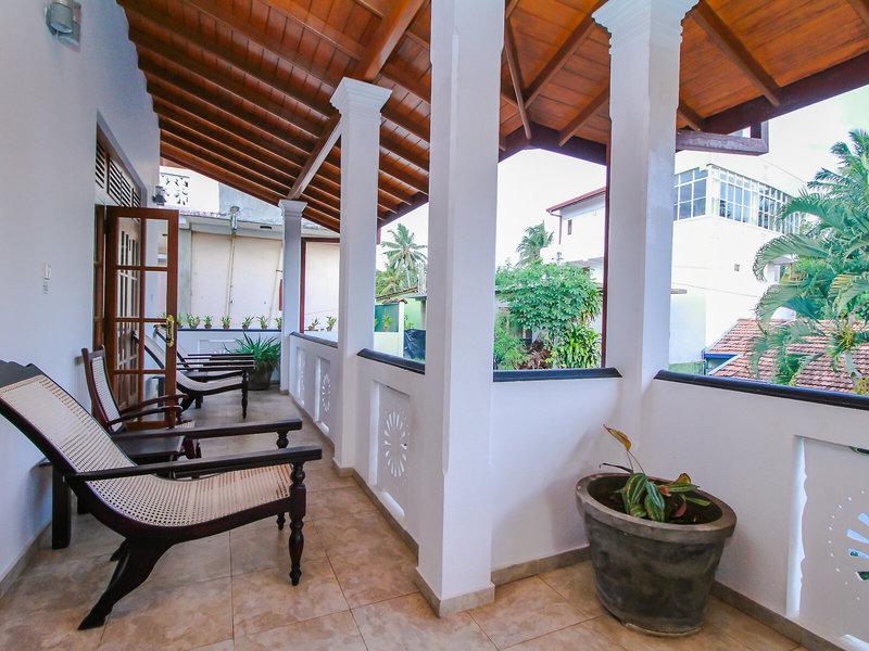 12446EEC133340E017EA5EDE8F533D85