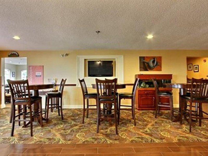 ECBBB0C9C9F04157ECE544FFC3287DFD