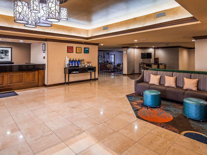 9842029BC1EAC08565D943DE5F50C380